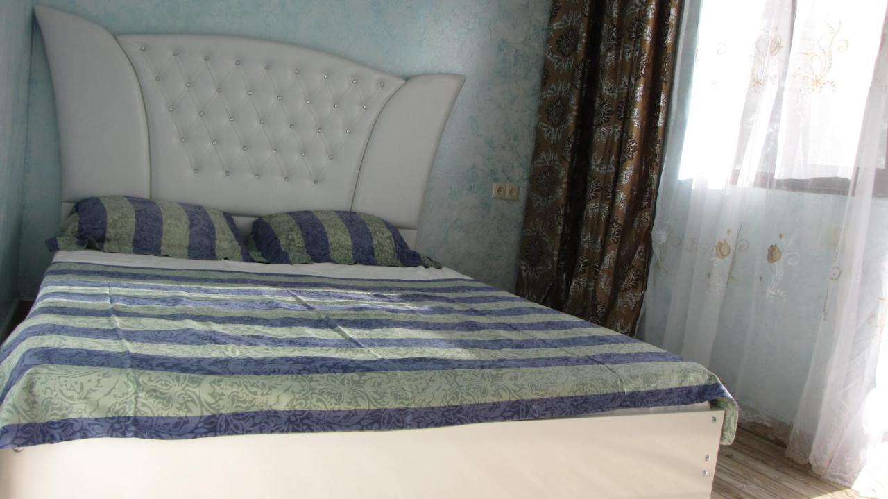 Black Sea Hotel Batoemi Buitenkant foto